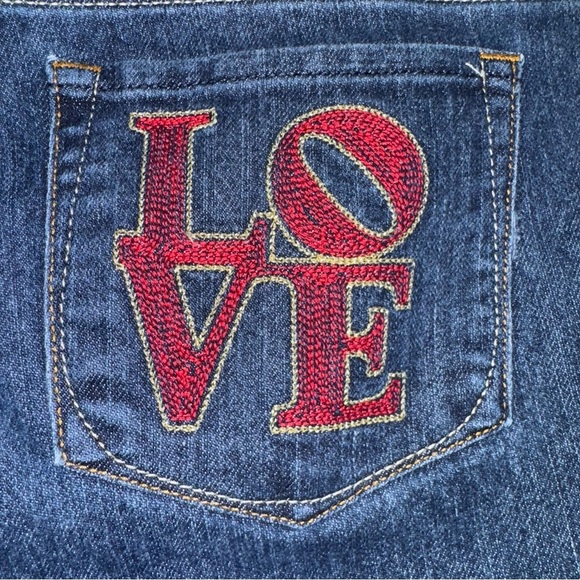 Nobo Juniors LOVE Jeans Size 11 Blue Relaxed Fit Straight Leg Dark Wash Mid Rise - Picture 1 of 7